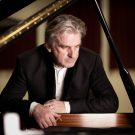 Photo: Benjamin Ealovega